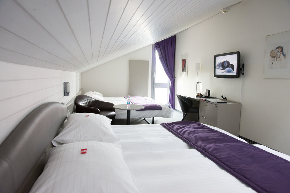 Hotel Fly Away Kloten Exterior foto