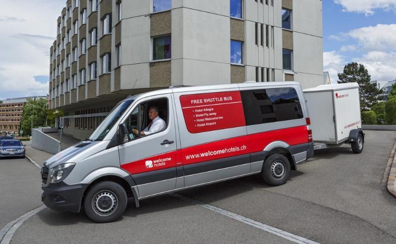 Hotel Fly Away Kloten Exterior foto